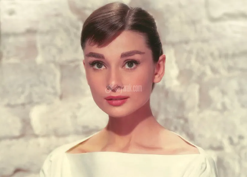 7-Audrey-Hepburn.jpg