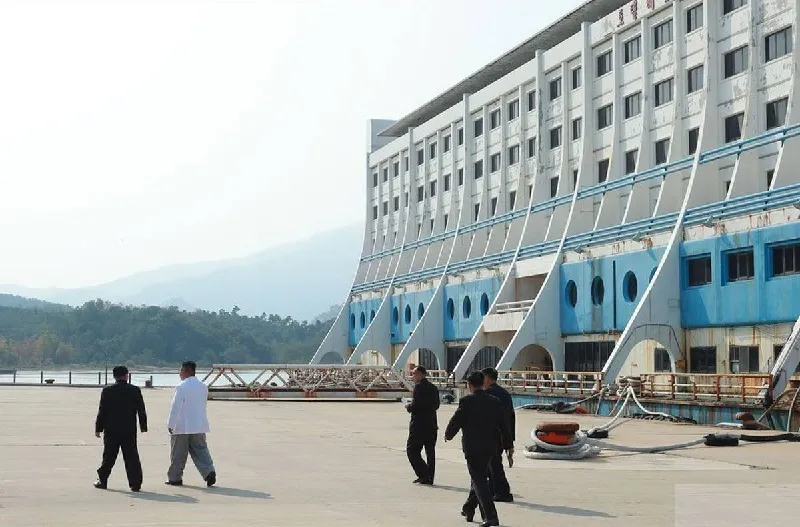 کره شمالی قصد دارد تفرجگاه افسانه ای هفت ستاره را نابود کند