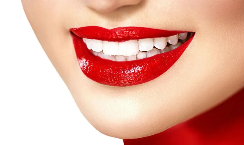 دندانپزشک چهار روش برای محافظت از دندان های شما از پوسیدگی را ذکر کرد