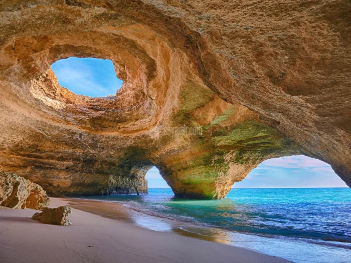 غار دریایی پرتغال